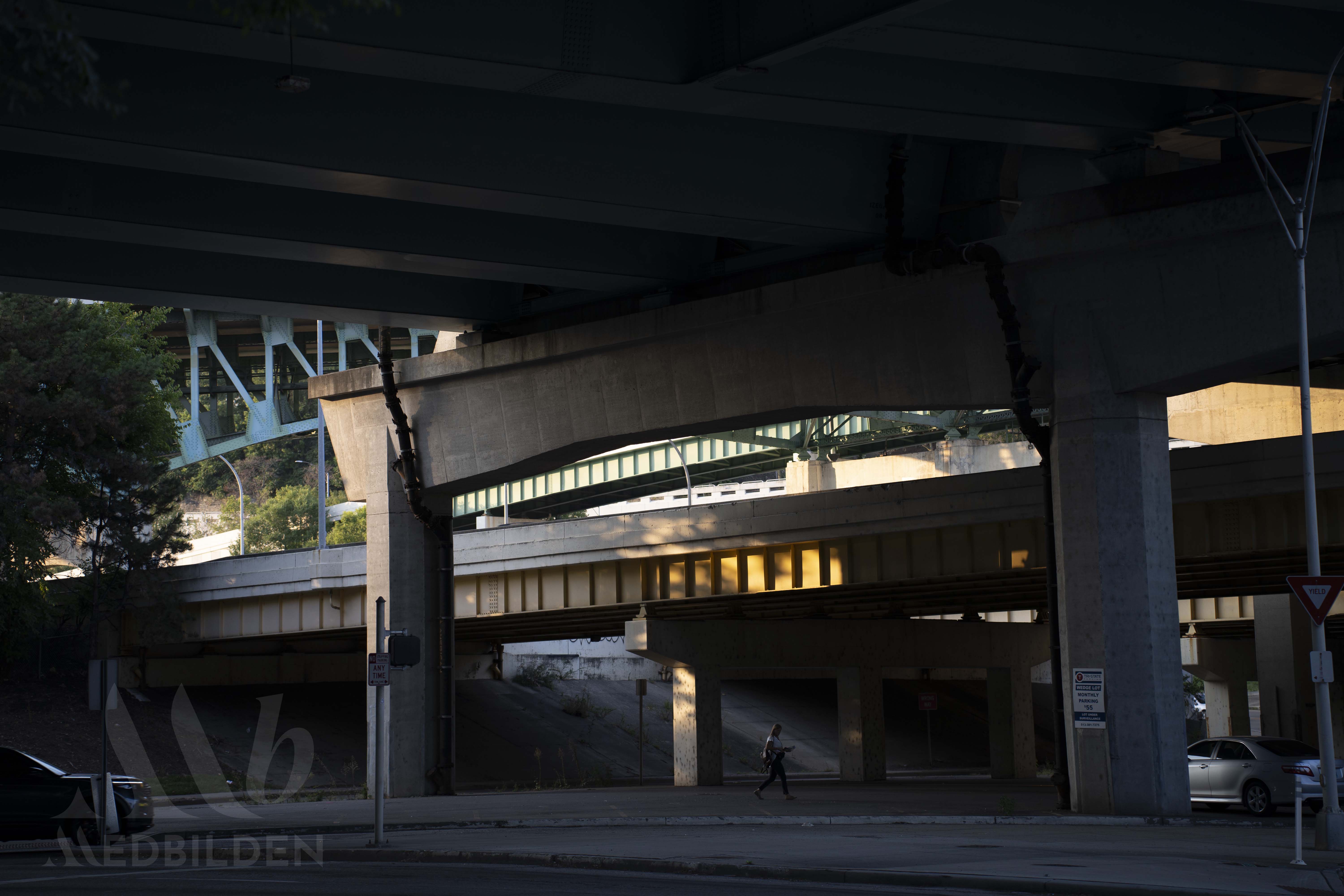 downtown Cincinnati woman walking eggleston